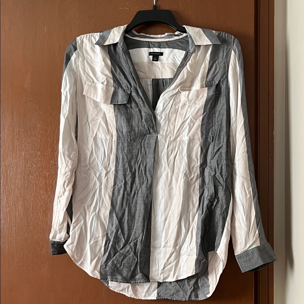 Ann Taylor Black and White Striped Top